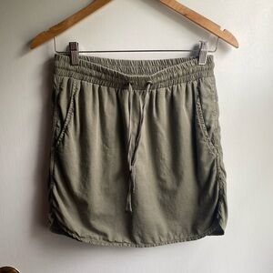 Lilla P natural green soft cotton canvas skirt drawstring & pockets sz xs
